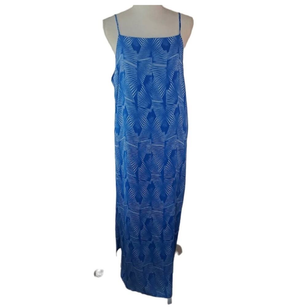 Vince Camuto long dress size XS gorgeous bright blue color
